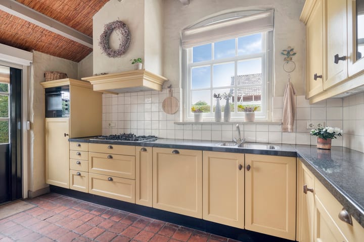 Photo 25 of Burgemeester van Gilsestraat 1