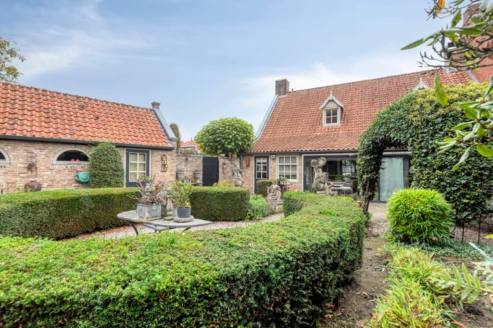 Photo 41 of Burgemeester van Gilsestraat 1