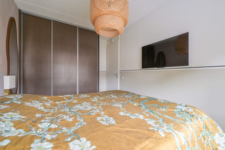 Foto 23 van Mennestraat 54