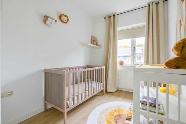 Foto 24 van Mennestraat 54