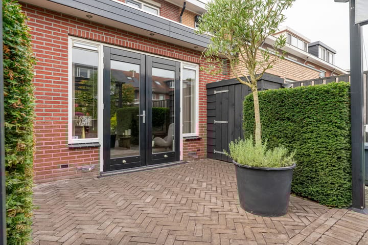 Foto 35 van Mennestraat 54