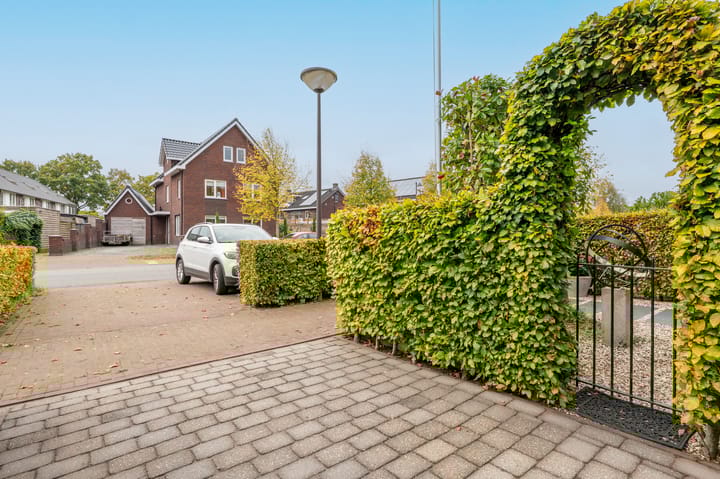 Foto 47 van Mennestraat 54