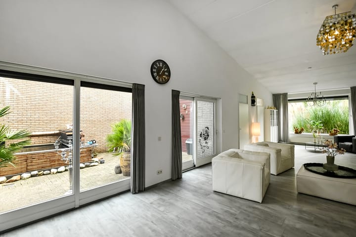 Foto 14 van Claustrum 26