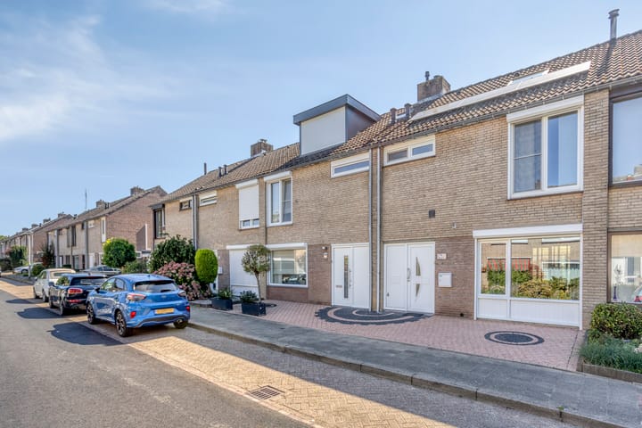 Foto 2 van Marsanahof 71