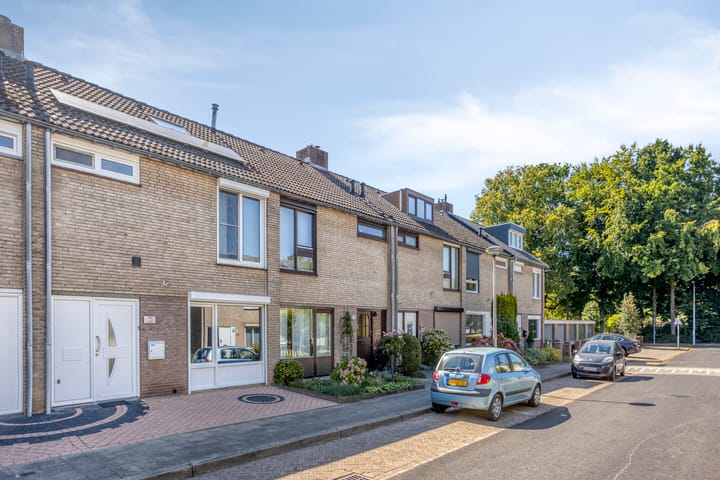 Foto 3 van Marsanahof 71