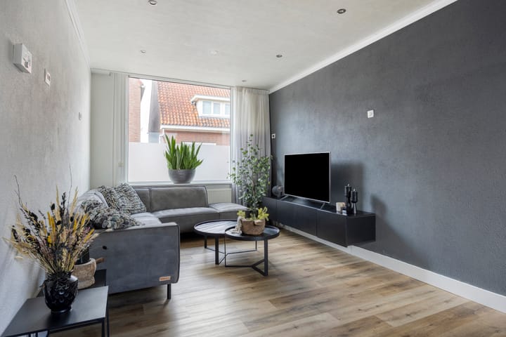 Photo 3 of Waterstraat 112