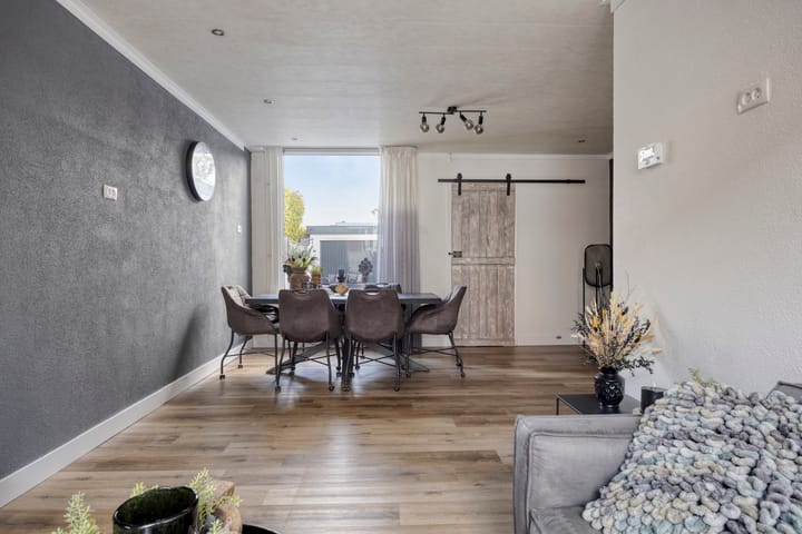 Photo 5 of Waterstraat 112