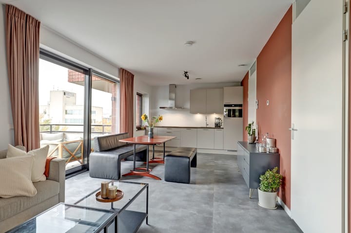 Foto 13 van Van Esveldstraat 31-22