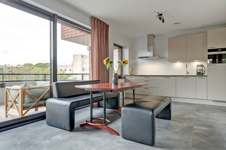 Foto 15 van Van Esveldstraat 31-22