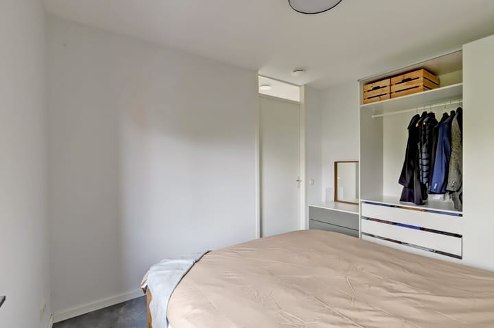 Foto 22 van Van Esveldstraat 31-22