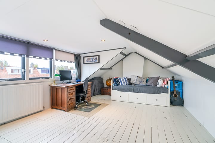 Foto 42 van Hof van Delftstraat 30