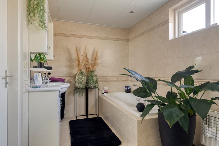 Photo 26 of Feiko Clockstraat 145