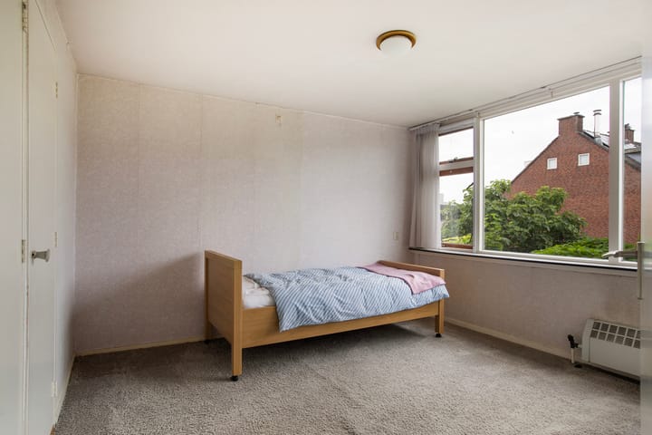 Foto 28 van Schollevaarstraat 19