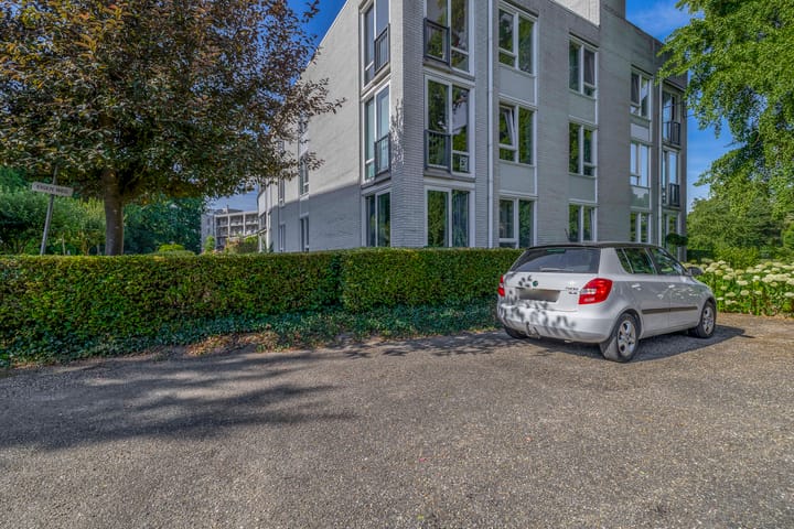 Photo 10 of Leidseweg 133