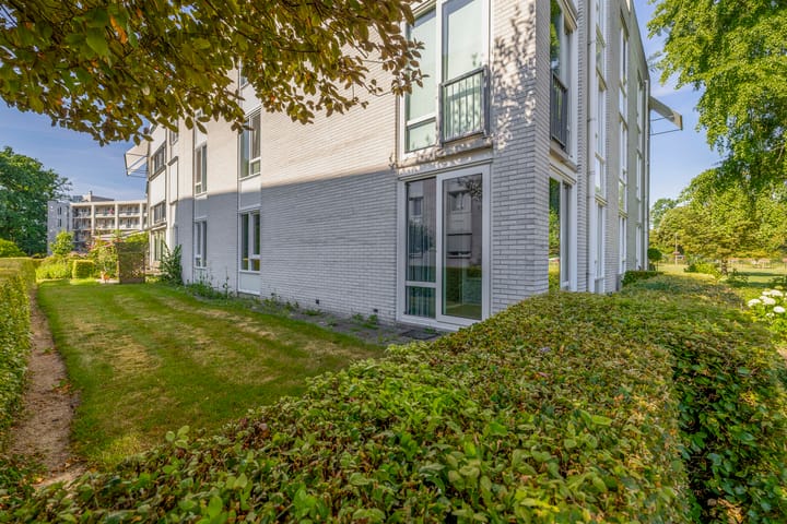 Photo 12 of Leidseweg 133