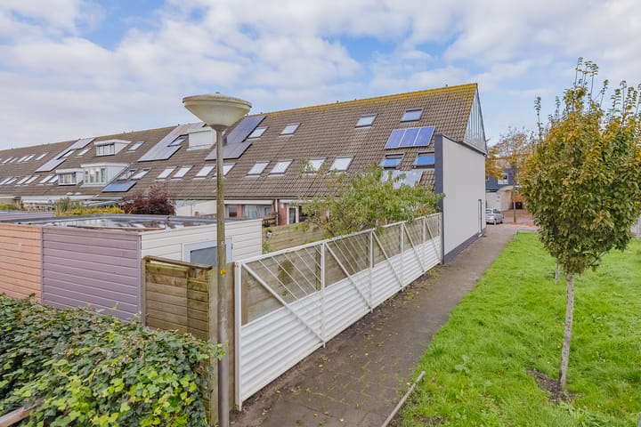 Photo 2 of Johanna Naberstraat 2