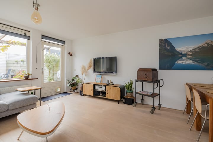 Photo 4 of Johanna Naberstraat 2