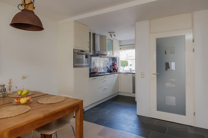 Photo 24 of Johanna Naberstraat 2