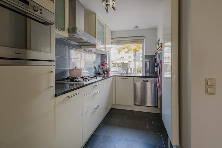 Photo 26 of Johanna Naberstraat 2