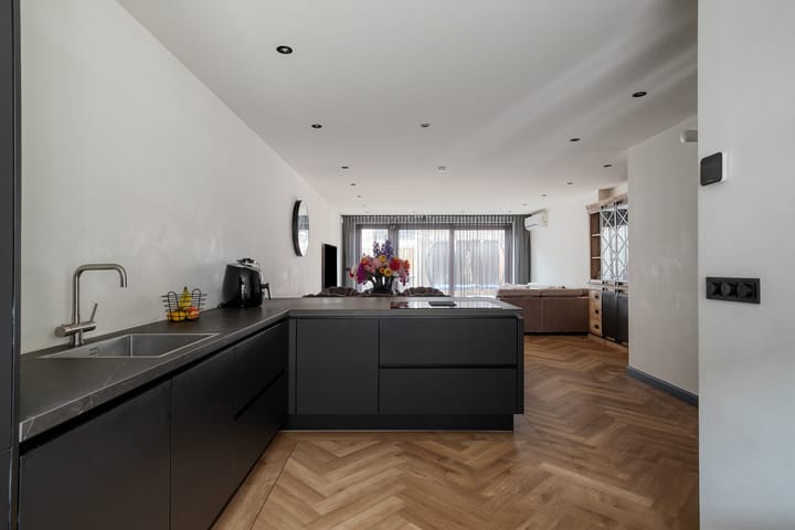 Foto 3 van van den Dungenstraat 1