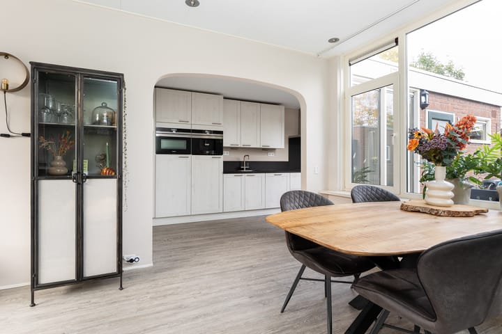 Foto 13 van Leliestraat 35