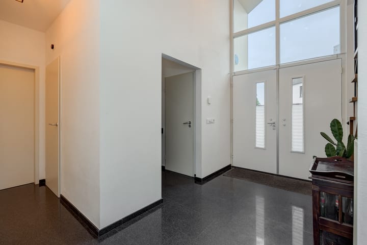 Foto 6 van den Hof 6