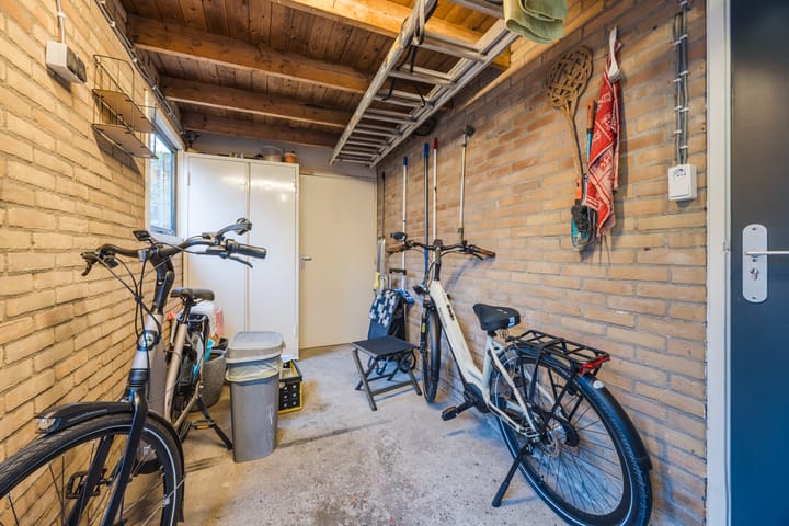 Photo 22 of van Riebeeckstraat 29