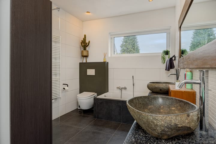 Foto 20 van den Hof 6