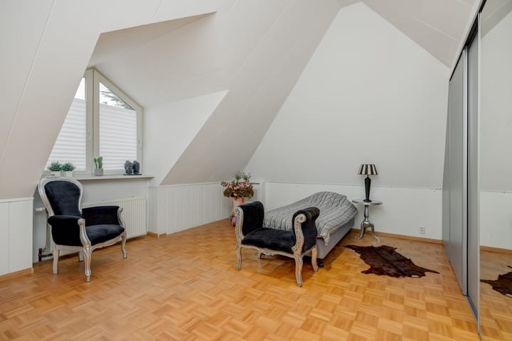 Foto 24 van den Hof 6