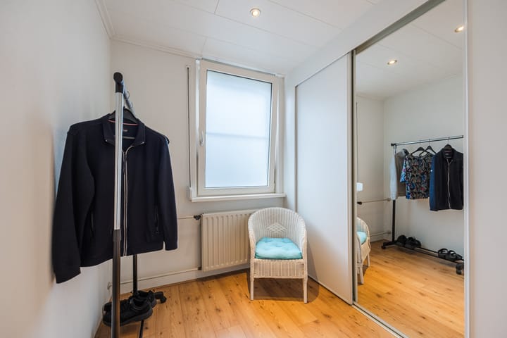 Photo 40 of van Riebeeckstraat 29