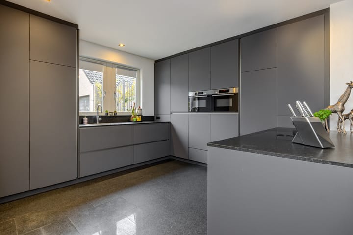 Foto 15 van den Hof 6