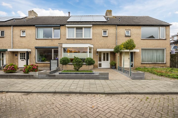 Photo 50 of van Riebeeckstraat 29