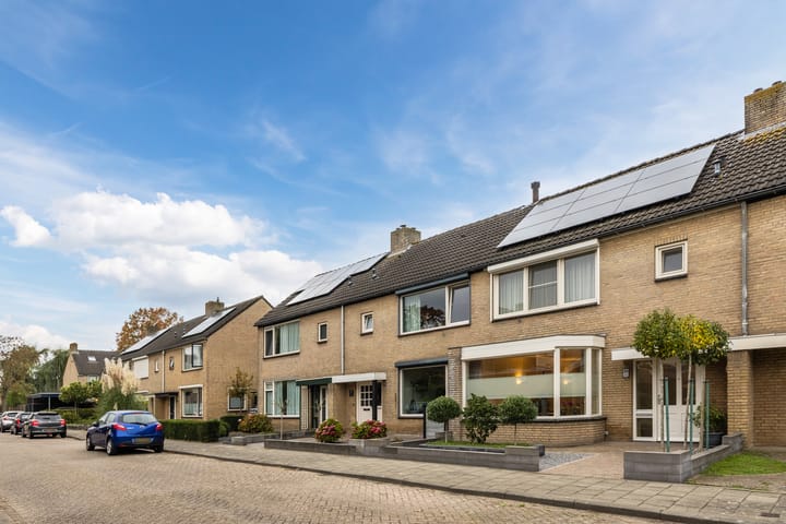 Photo 52 of van Riebeeckstraat 29