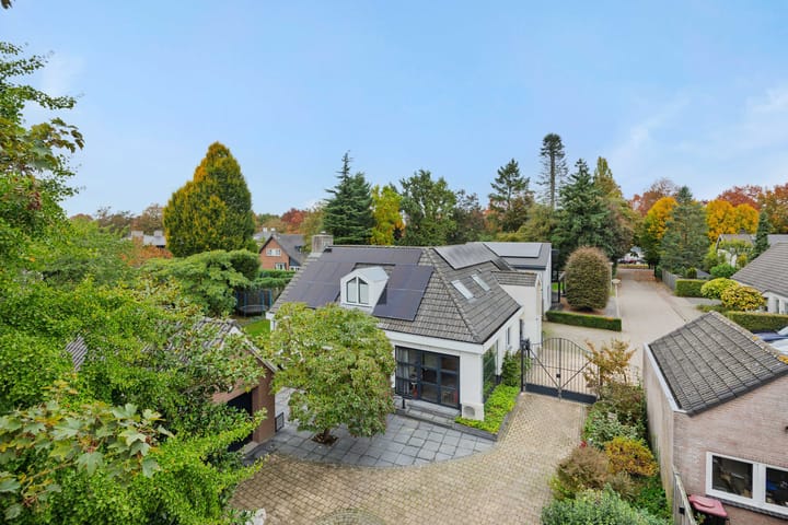 Foto 3 van den Hof 6