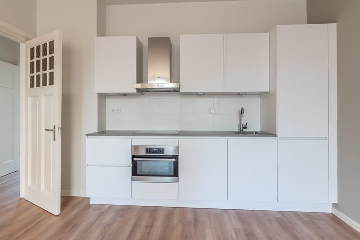 Foto 8 van Admiraal De Ruijterweg 99-1