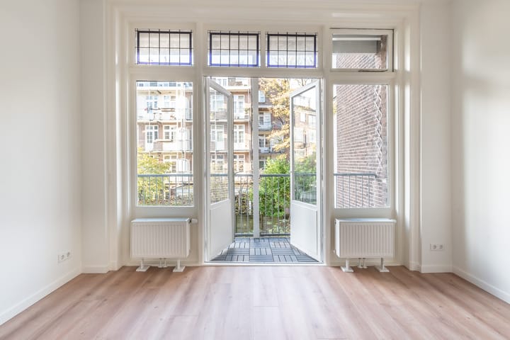 Foto 19 van Admiraal De Ruijterweg 99-1