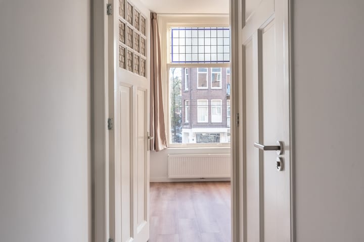 Foto 10 van Admiraal De Ruijterweg 99-1