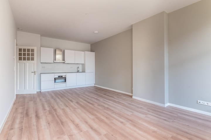 Foto 7 van Admiraal De Ruijterweg 99-1