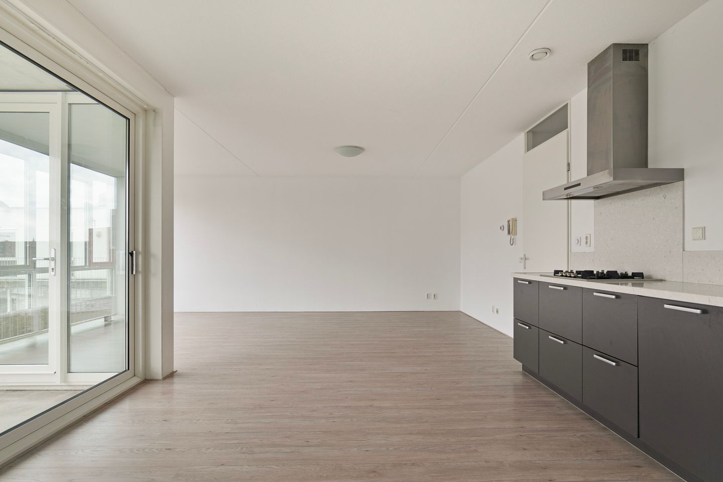 Photo 20 of Friesestraat 131