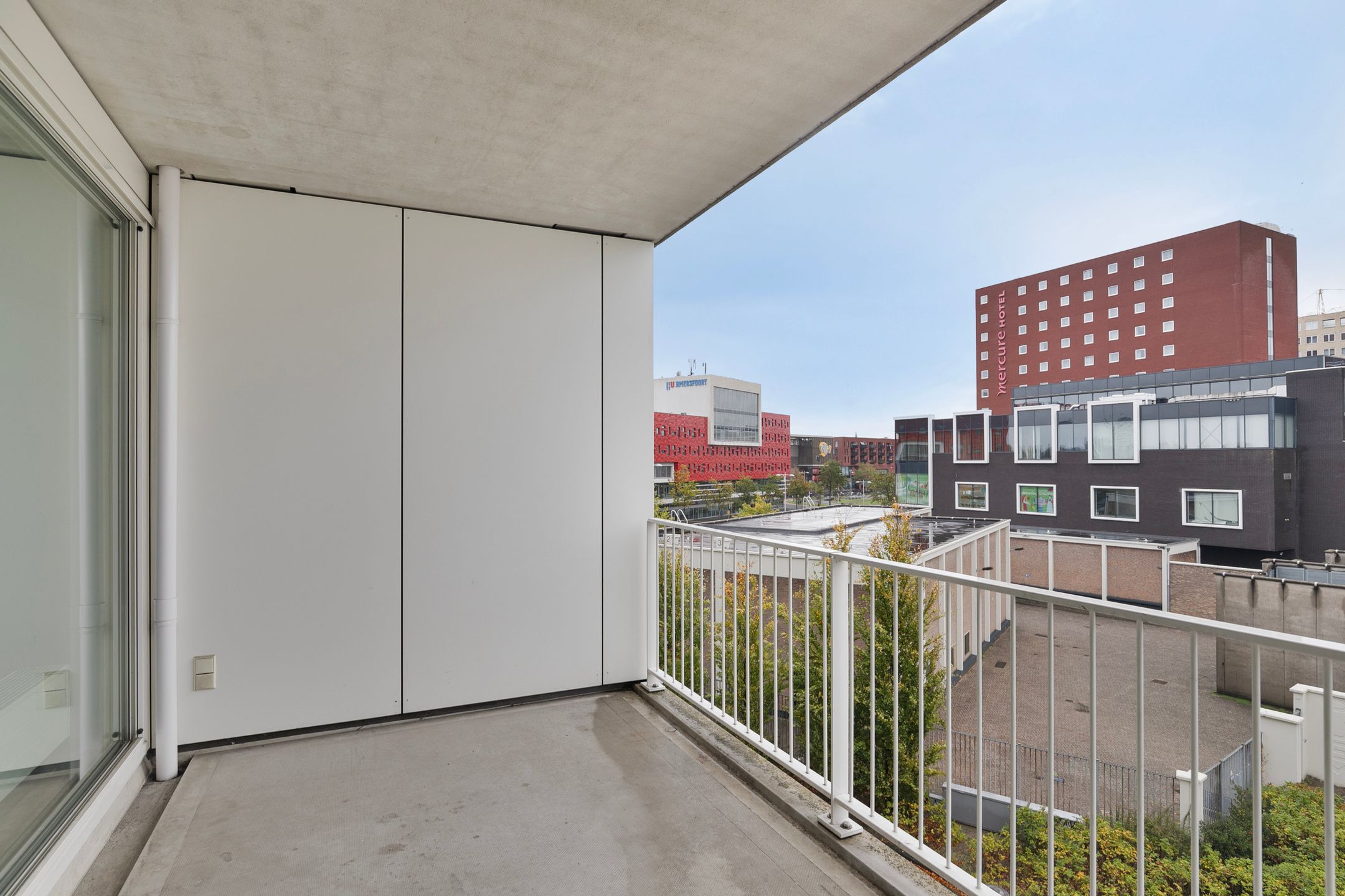 Photo 21 of Friesestraat 131