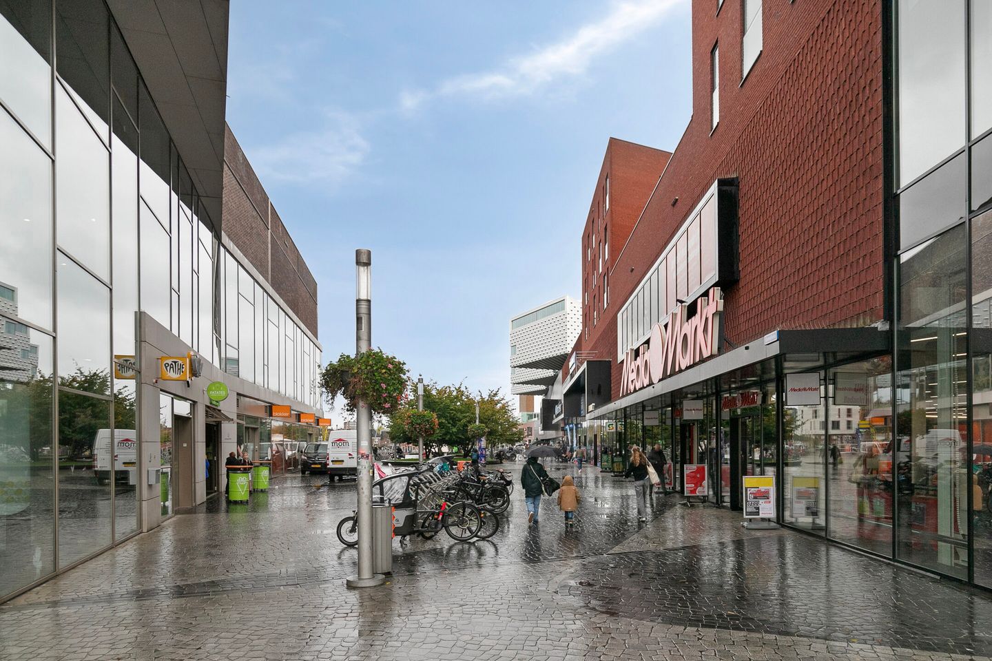 Photo 34 of Friesestraat 131