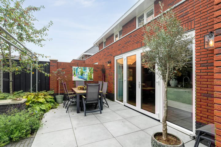 Foto 38 van Mittendorffwerf 53