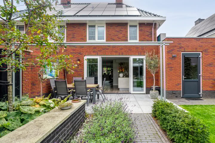 Foto 43 van Mittendorffwerf 53