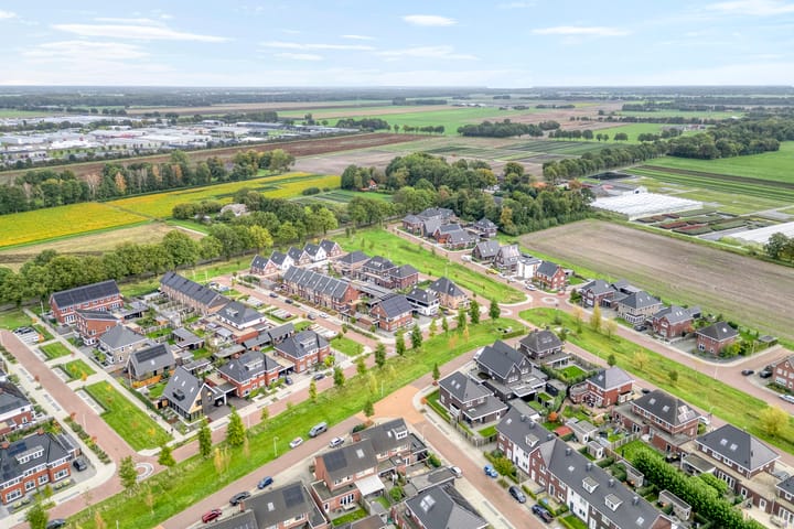 Foto 50 van Mittendorffwerf 53