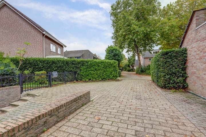 Photo 61 of Ratelwacht 33