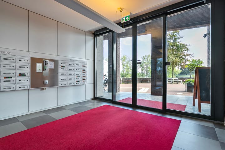 Photo 8 of Koninginnedijk 178