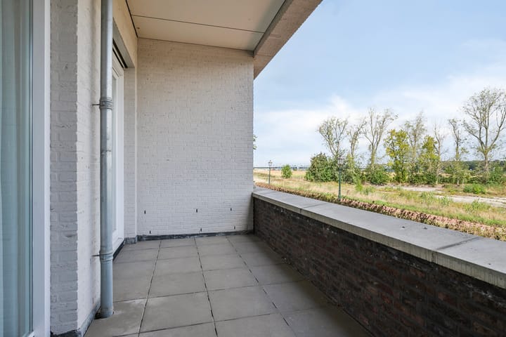 Photo 24 of Koninginnedijk 178