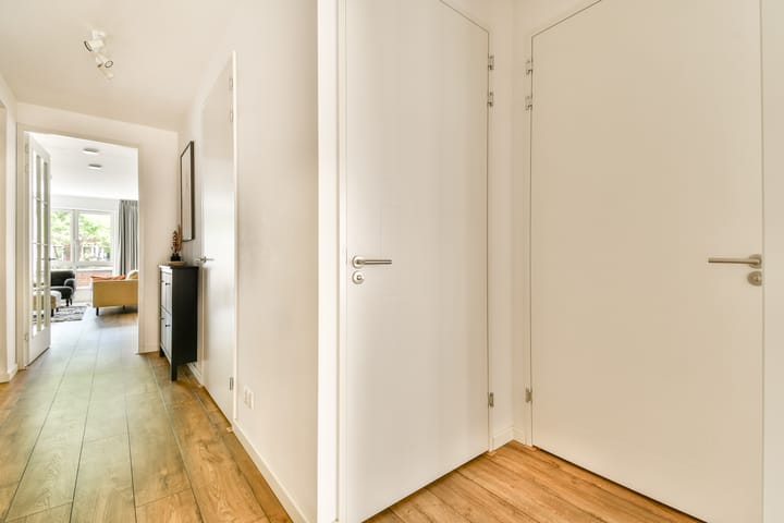 Photo 3 of Revaleiland 377