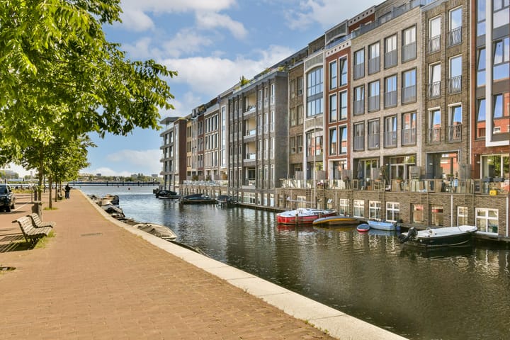 Photo 20 of Revaleiland 377