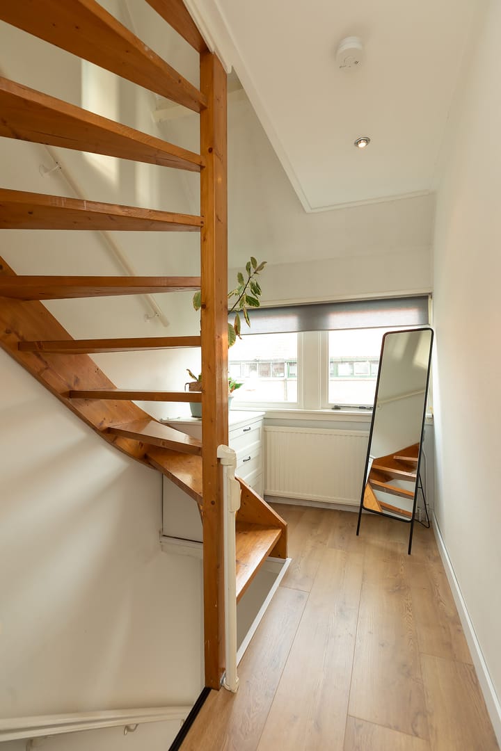 Foto 14 van Leeuwerikstraat 48